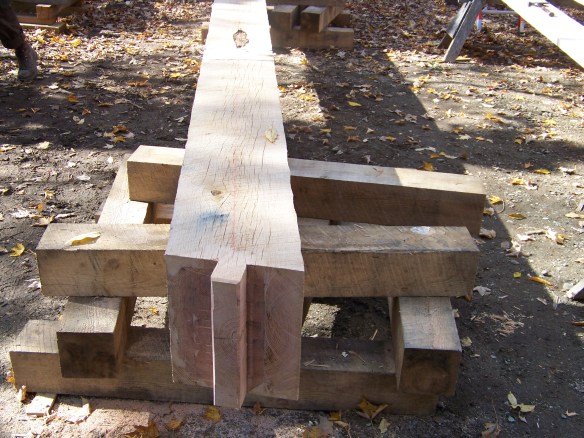 crooked-joinery-on-white-oak-timbers