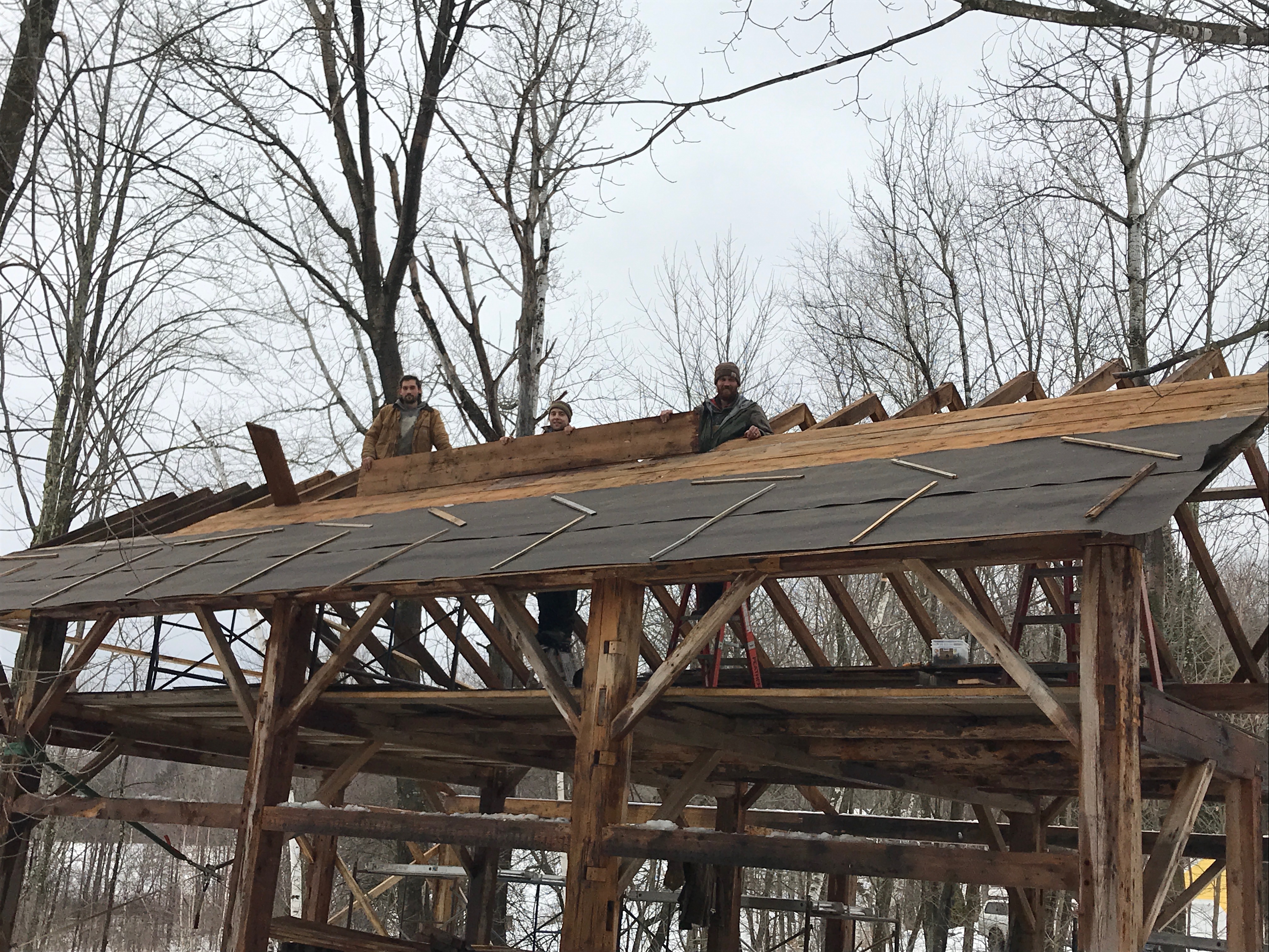 installing roof boards atwater barn home green mountain timber frames