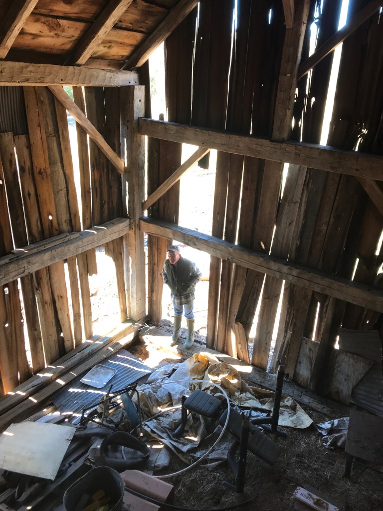 1700 Vermont barn before restoration